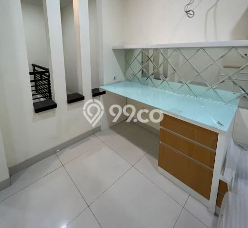Rumah Luxury Modern Tanpa Renovasi di Sunter Jakarta Utara Rumah Luxury Modern Tanpa Renovasi di Sunter Jakarta Utara