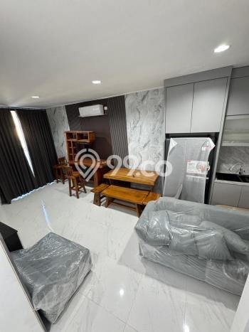 Disewakan! Rumah 3 Kamar Tidur &
3 Kamar Mandi di Pantai Indah Kapuk, Jakarta Utara Disewakan! Rumah 3 Kamar Tidur &
3 Kamar Mandi di Pantai Indah Kapuk, Jakarta Utara