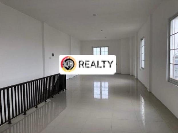 Ruko Komersial Dijual di Sawangan Depok LT 92m2 & LB 222m2 Ruko Komersial Dijual di Sawangan Depok LT 92m2 & LB 222m2