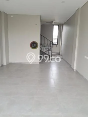 LOKASI STRATEGIS! Ruko Kawasan Sawangan, Luas 130m2m², Pusat Komersial LOKASI STRATEGIS! Ruko Kawasan Sawangan, Luas 130m2m², Pusat Komersial