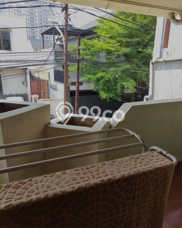 Ready to Use! Premium House LT 327m2 Desain Elegan di Wijaya Ready to Use! Premium House LT 327m2 Desain Elegan di Wijaya