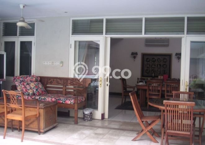 Rumah Luxury Modern Tanpa Renovasi di Kemang Jakarta Selatan Rumah Luxury Modern Tanpa Renovasi di Kemang Jakarta Selatan