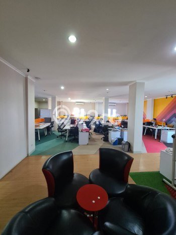 Hunian Eksklusif Dijual LT 475m2 di Ciputat, Tangerang Selatan Hunian Eksklusif Dijual LT 475m2 di Ciputat, Tangerang Selatan