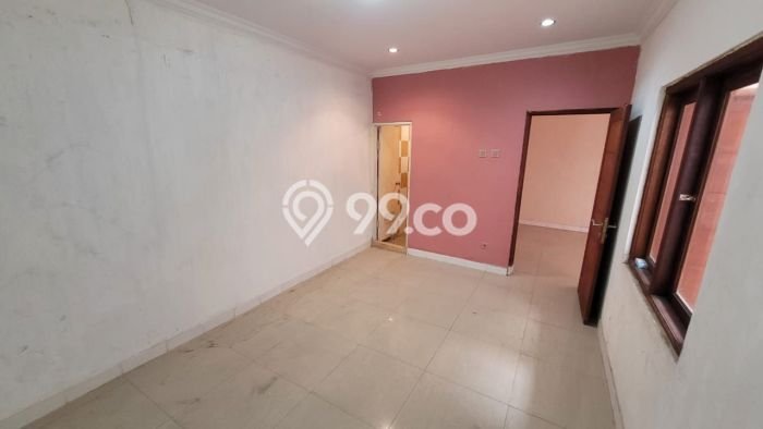 Dijual Rumah Premium dengan Fasilitas Sekitar Komplit di Cilandak, Jakarta Selatan Dijual Rumah Premium dengan Fasilitas Sekitar Komplit di Cilandak, Jakarta Selatan