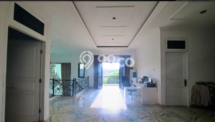 Ready to Use! Luxury House LT 334m2 Desain Elegan di Kayu Putih Ready to Use! Luxury House LT 334m2 Desain Elegan di Kayu Putih