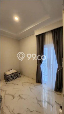 Siap Huni Hunian Elit 5 Kamar di Jagakarsa Dekat ke Mana Saja Siap Huni Hunian Elit 5 Kamar di Jagakarsa Dekat ke Mana Saja