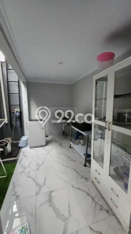 Siap Huni Hunian Elit 5 Kamar di Jagakarsa Dekat ke Mana Saja Siap Huni Hunian Elit 5 Kamar di Jagakarsa Dekat ke Mana Saja