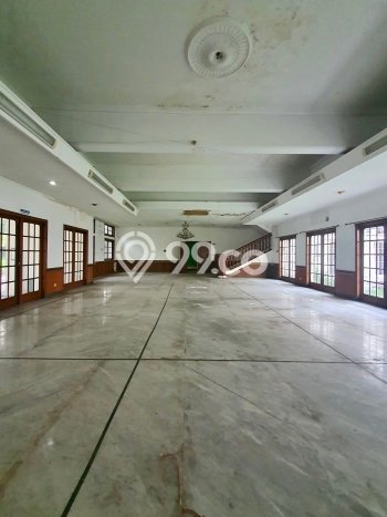 Hunian Mewah LB 3000m2 Siap Huni Desain Elegan di Kemang, Jakarta Selatan Hunian Mewah LB 3000m2 Siap Huni Desain Elegan di Kemang, Jakarta Selatan