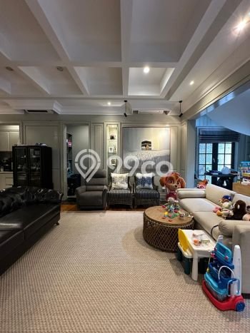 Rumah Elit LB 500m2 Siap Pakai Desain Elegan di Senopati, Jakarta Selatan Rumah Elit LB 500m2 Siap Pakai Desain Elegan di Senopati, Jakarta Selatan