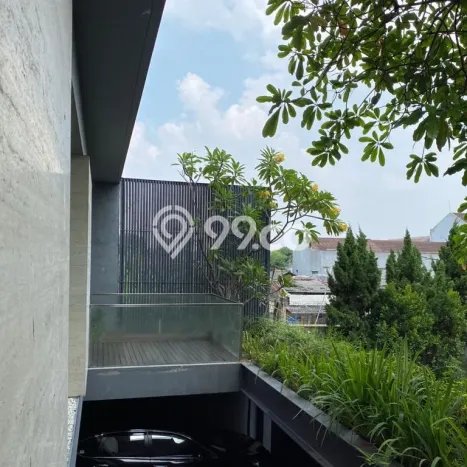 Rumah Luxury Modern Tanpa Renovasi di Pondok Indah Jakarta Selatan Rumah Luxury Modern Tanpa Renovasi di Pondok Indah Jakarta Selatan