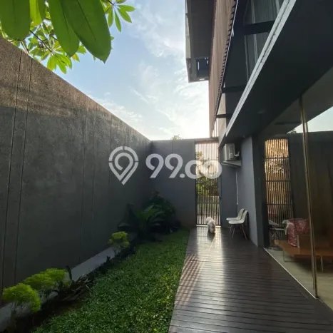 Rumah Luxury Modern Tanpa Renovasi di Pondok Indah Jakarta Selatan Rumah Luxury Modern Tanpa Renovasi di Pondok Indah Jakarta Selatan