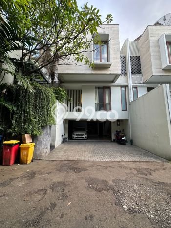 Dijual Rumah Mewah Exclusive di Cilandak, Jakarta Selatan Dijual Rumah Mewah Exclusive di Cilandak, Jakarta Selatan