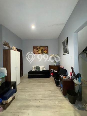 Dijual Rumah Premium dengan Fasilitas Sekitar Lengkap di Cinere, Depok Dijual Rumah Premium dengan Fasilitas Sekitar Lengkap di Cinere, Depok