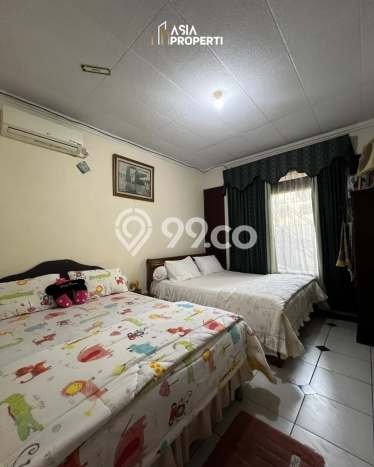 Ready to Use! Premium House LT 384m2 Desain Elegan di Gandaria Ready to Use! Premium House LT 384m2 Desain Elegan di Gandaria
