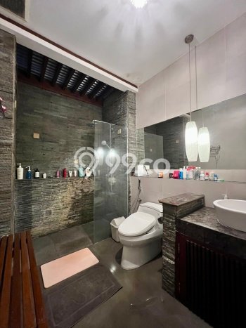 Rumah Elit Modern Tanpa Renovasi di Permata Hijau Jakarta Selatan Rumah Elit Modern Tanpa Renovasi di Permata Hijau Jakarta Selatan