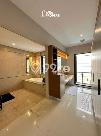Rumah Luxury Modern Tanpa Renovasi di Mega Kuningan Jakarta Selatan Rumah Luxury Modern Tanpa Renovasi di Mega Kuningan Jakarta Selatan