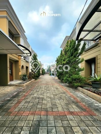Hunian Mewah LB 258m2 Siap Huni Desain Elegan di Kebagusan, Jakarta Selatan Hunian Mewah LB 258m2 Siap Huni Desain Elegan di Kebagusan, Jakarta Selatan