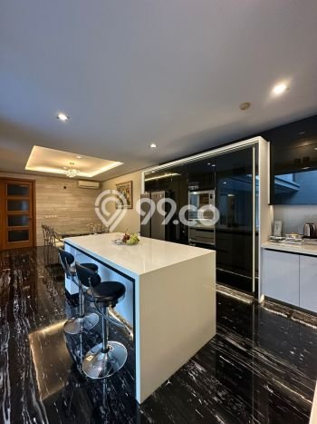 Dijual Rumah Luas Megah Dengan View Cantik di Pondok Indah, Jakarta Selatan Dijual Rumah Luas Megah Dengan View Cantik di Pondok Indah, Jakarta Selatan