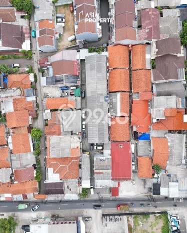 Unit Komersial Dijual di Jagakarsa Jakarta Selatan Luas Tanah 1070m2, Luas Bangunan 500m2 Unit Komersial Dijual di Jagakarsa Jakarta Selatan Luas Tanah 1070m2, Luas Bangunan 500m2