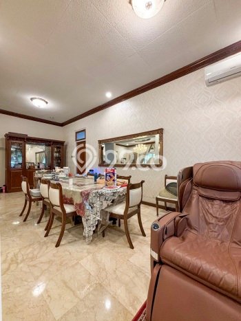 Hunian Mewah Dijual LT 711m2 di Menteng, Jakarta Pusat Hunian Mewah Dijual LT 711m2 di Menteng, Jakarta Pusat