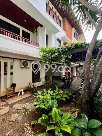 Rumah Elit Modern Tanpa Renovasi di Permata Hijau Jakarta Selatan Rumah Elit Modern Tanpa Renovasi di Permata Hijau Jakarta Selatan