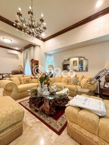 Hunian Mewah Dijual LT 711m2 di Menteng, Jakarta Pusat Hunian Mewah Dijual LT 711m2 di Menteng, Jakarta Pusat