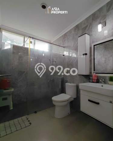 Ready to Use! Luxury House LT 421m2 Desain Elegan di Cipete Ready to Use! Luxury House LT 421m2 Desain Elegan di Cipete