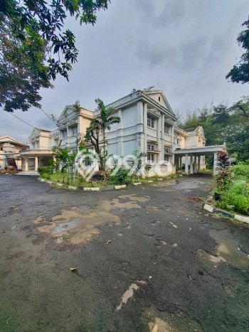 Hunian Mewah LB 3000m2 Siap Huni Desain Elegan di Kemang, Jakarta Selatan Hunian Mewah LB 3000m2 Siap Huni Desain Elegan di Kemang, Jakarta Selatan
