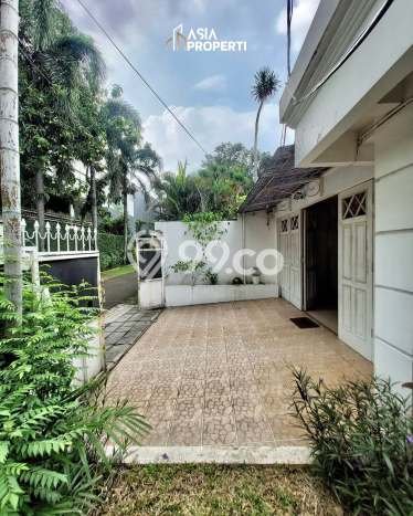 Rumah Elit LB 600m2 Siap Huni Desain Elegan di Ampera, Jakarta Selatan Rumah Elit LB 600m2 Siap Huni Desain Elegan di Ampera, Jakarta Selatan
