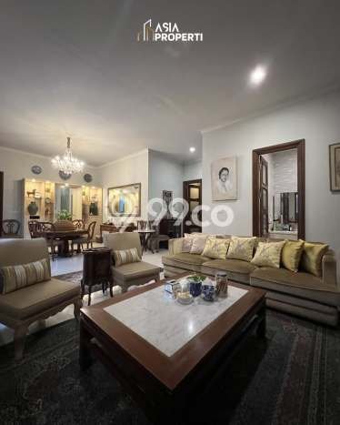 Ready to Use! Luxury House LT 235m2 Desain Modern di Cipete Ready to Use! Luxury House LT 235m2 Desain Modern di Cipete