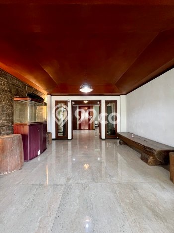 Rumah Elit Modern Tanpa Renovasi di Permata Hijau Jakarta Selatan Rumah Elit Modern Tanpa Renovasi di Permata Hijau Jakarta Selatan