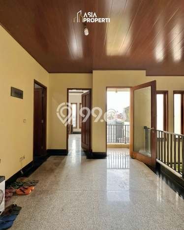 Rumah Mewah LB 268m2 Siap Pakai Desain Elegan di Antasari, Jakarta Selatan Rumah Mewah LB 268m2 Siap Pakai Desain Elegan di Antasari, Jakarta Selatan