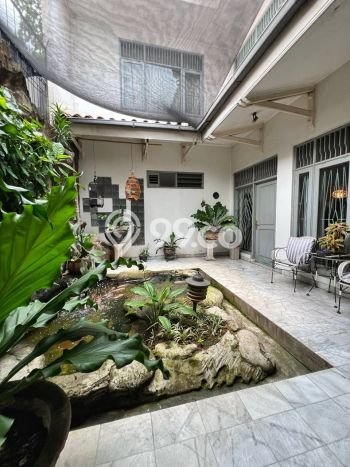 Hunian Elit LB 407m2 Siap Huni Desain Elegan di Patra Kuningan, Jakarta Selatan Hunian Elit LB 407m2 Siap Huni Desain Elegan di Patra Kuningan, Jakarta Selatan
