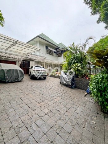 Hunian Mewah Dijual LT 711m2 di Menteng, Jakarta Pusat Hunian Mewah Dijual LT 711m2 di Menteng, Jakarta Pusat