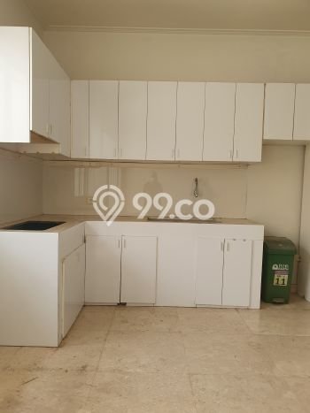 Rumah Elit Modern Tanpa Renovasi di Lebak Bulus Jakarta Selatan Rumah Elit Modern Tanpa Renovasi di Lebak Bulus Jakarta Selatan