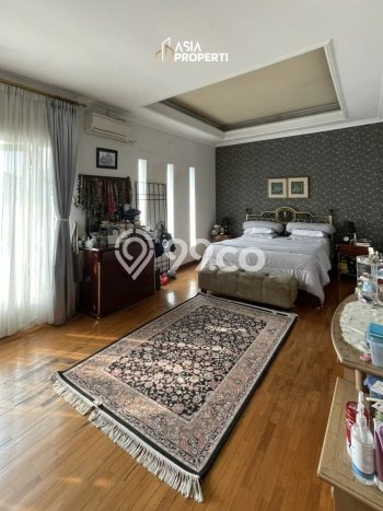 Rumah Elit Modern Tanpa Renovasi di Cipete Jakarta Selatan Rumah Elit Modern Tanpa Renovasi di Cipete Jakarta Selatan