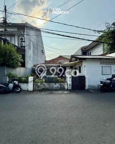 Hunian Eksklusif Siap Huni LT 200m2 di Menteng, Jakarta Pusat Hunian Eksklusif Siap Huni LT 200m2 di Menteng, Jakarta Pusat