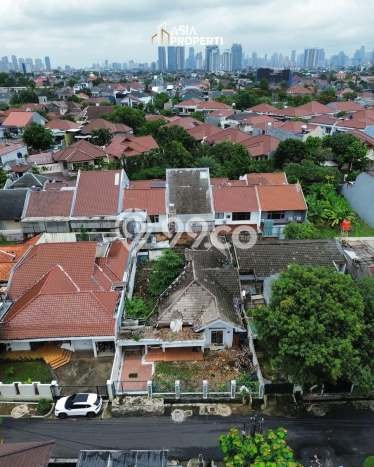 Hunian Mewah LB 100m2 Siap Huni Desain Elegan di Cipete, Jakarta Selatan Hunian Mewah LB 100m2 Siap Huni Desain Elegan di Cipete, Jakarta Selatan
