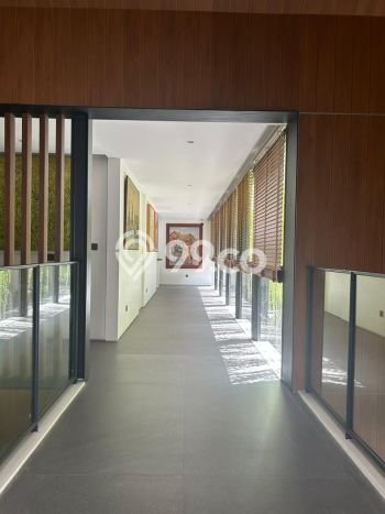 Rumah Mewah Siap Huni LT 700m2 di Kebayoran Baru, Jakarta Selatan Rumah Mewah Siap Huni LT 700m2 di Kebayoran Baru, Jakarta Selatan