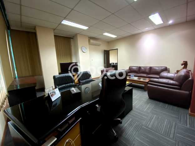 Gudang di , Luas 1000m2m², Lokasi Strategis Gudang di , Luas 1000m2m², Lokasi Strategis