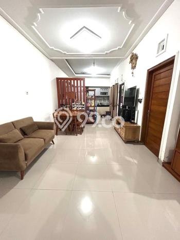 Jual Rumah Strategis Bagus Punya 4 KT di Depok Sleman SHM Jual Rumah Strategis Bagus Punya 4 KT di Depok Sleman SHM