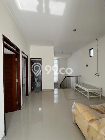Rumah Terawat area Mlati, Sleman, LT 151m2m², Luas Bangunan 140m2m² Rumah Terawat area Mlati, Sleman, LT 151m2m², Luas Bangunan 140m2m²