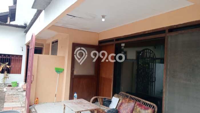 PILIHAN TEPAT! Rumah di Ngaglik, 2 KM, Akses Sekolah, Luas 250m2m² LB 200m2m² PILIHAN TEPAT! Rumah di Ngaglik, 2 KM, Akses Sekolah, Luas 250m2m² LB 200m2m²