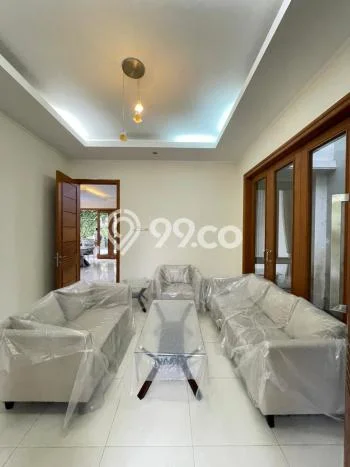 Lokasi strategis! Rumah siap huni dikontrakkan di Ngaglik LB 354m2 Lokasi strategis! Rumah siap huni dikontrakkan di Ngaglik LB 354m2