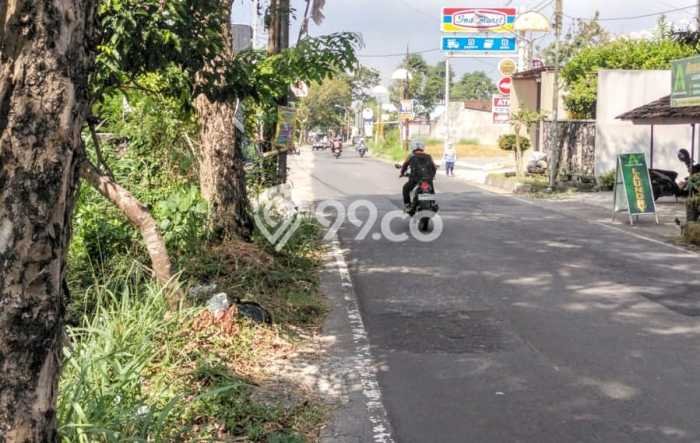 Tanah Strategis Disewakan di Ngaglik Sleman Seluas 5700m2 Tanah Strategis Disewakan di Ngaglik Sleman Seluas 5700m2