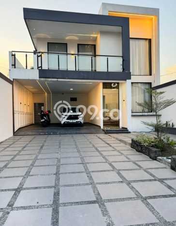 Hunian Mewah Siap Huni LT 365m2 di Mlati, Sleman Hunian Mewah Siap Huni LT 365m2 di Mlati, Sleman