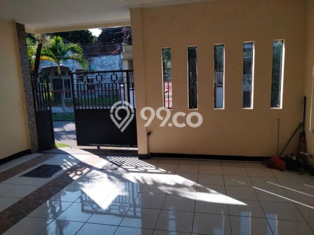 Rumah Modern 3 KT di Gununganyar Surabaya Rumah Modern 3 KT di Gununganyar Surabaya