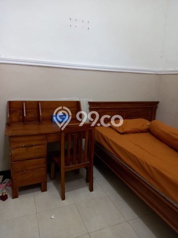 Dijual Hunian Rumah Terawat 8 Kamar di Gununganyar, Surabaya Dijual Hunian Rumah Terawat 8 Kamar di Gununganyar, Surabaya