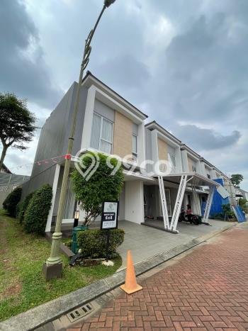 Jual Rumah Mewah Elegan Dengan View Eksklusif di Gading Serpong, Tangerang Jual Rumah Mewah Elegan Dengan View Eksklusif di Gading Serpong, Tangerang