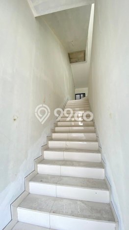 Ruko Dijual di Prime Area Tangerang Luas 268m2 Ruko Dijual di Prime Area Tangerang Luas 268m2
